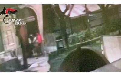 Domodossola, avvicina una donna in stazione poi la trascina in un palazzo e la violenta: arrestato