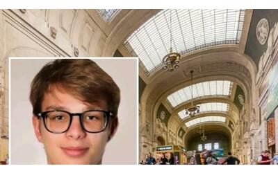 Edoardo Galli ripreso dalle telecamere giovedì scorso in stazione Centrale a Milano: «Era in buona salute»