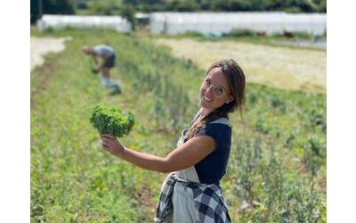 Eleonora e il «No dig», l’agricoltura sostenibile  dai Reali alle Marche