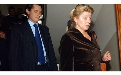 Eredità Agnelli, gli avvocati di Elkann: «Sono 20 anni che una madre...