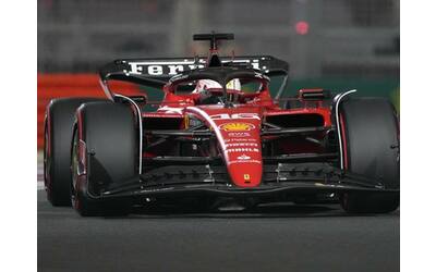F1 Gp Abu Dhabi, la gara in diretta: Verstappen e Leclerc risalgono dopo la...