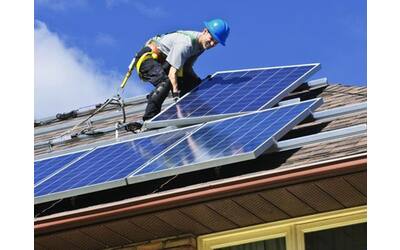 Fotovoltaico, come usarlo al meglio d’inverno? I 12 consigli dell’Enea