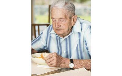 gli anziani possono perdere la capacit di distinguere i sapori ma il gusto del cibo si pu anche recuperare