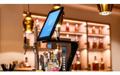 i barman robot sanno fare bene i cocktail abbiamo provato il primo distributore automatico