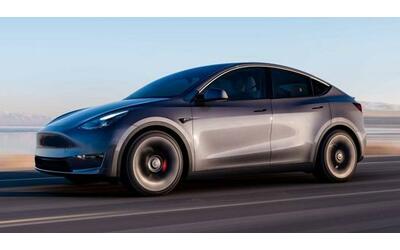 Incredibile Tesla Model Y, è l’auto più venduta al mondo: sbaragliate...