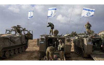 Israele - Hamas in guerra, le notizie di oggi | Iniziato il rilascio: «I 13...
