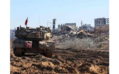 israele hamas in guerra le notizie di oggi nuovo raid israeliano a rafah fra le case almeno 25 i morti decine di feriti
