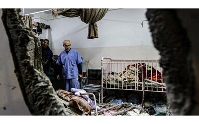 Israele - Hamas in guerra, le notizie di oggi | «Si tratta per una nuova tregua». Ma su Gaza attacco aereo: almeno 25 morti