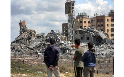 Israele - Hamas in guerra, le notizie di oggi | Usa: «Nessun motivo per pensare a genocidio Israele a Gaza». Blinken a Gallant: «Ci sono alternative a invasione Rafah»