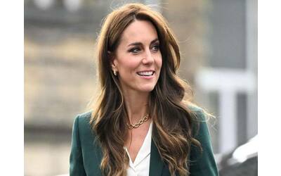 Kate Middleton, la sua riabilitazione: video check-up, fisioterapisti dedicati e l’aiuto di William