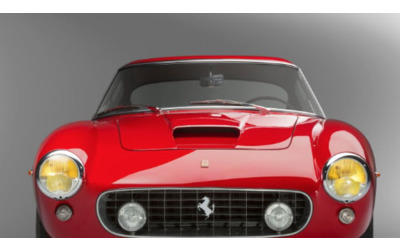 La Ferrari «fai da te» che diventò auto da collezione (da 10 milioni di euro): due persone a processo a Torino