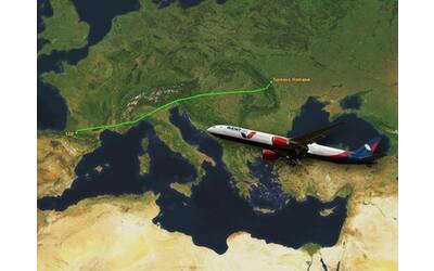 La fuga dall’Ucraina (con i radar spenti) del Boeing che ha sorvolato...