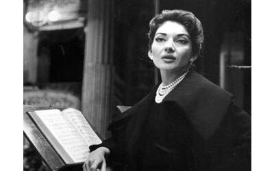 Maria Callas, 100 anni dalla sua nascita: l’estensione vocale, la presunta...