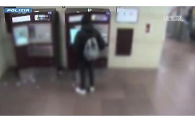 Milano, rapine agli studenti sui mezzi pubblici e nelle stazioni in zona Bicocca: arrestati sei minorenni