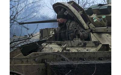 Mosca conquista  2 villaggi vicino ad Avdiivka   Kiev: pioggia di missili e droni su 5 regioni Macron: ipotesi di militari Nato in Ucraina