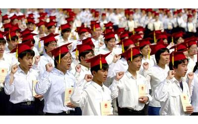 n comunisti n confuciani quanti giovani cinesi sono sdraiati