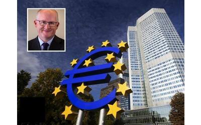 Philip Lane (Bce): «Una revisione dei tassi troppo rapida può essere autolesionistica»