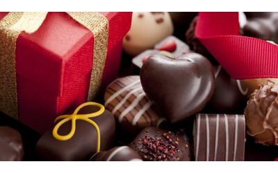 san valentino le migliori idee regalo per il proprio partner dal cioccolato ai cocktail