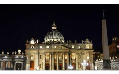 Suora licenziata senza giusta causa dopo 34 anni: un tribunale francese contro il Vaticano