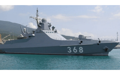 Ucraina Russia, le notizie sulla guerra di oggi | Kiev: «Distrutta la nave...