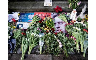 Ucraina Russia, le notizie sulla guerra di oggi | Lunedì fiaccolata a Roma, da FdI a Pd e M5S. Mosca: «Navalny vittima di una “sindrome da morte improvvisa”»