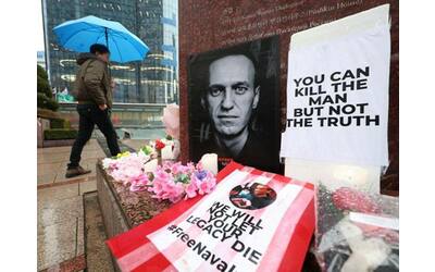 Ucraina Russia, le notizie sulla guerra di oggi | Navalny, i funerali si...