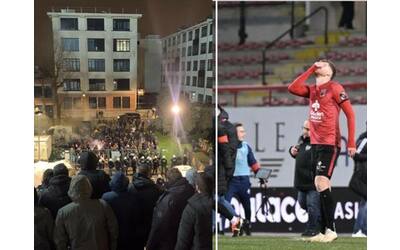 ultr sospendono partita in belgio il molenbeek minacciato dai suoi tifosi