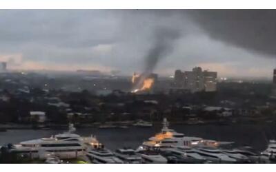 Un potente tornado si abbatte su Fort Lauderdale: il video