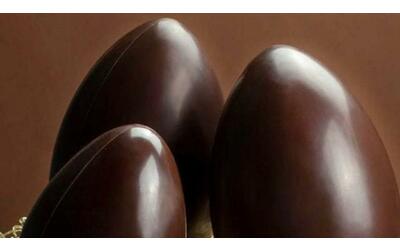 uova di pasqua pi care aumenti del 25 al supermercato pesa la crisi del cacao