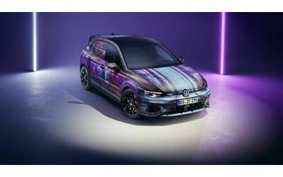 Volkswagen introduce ChatGPT sulle sue auto e mostra a sorpresa la nuova Golf