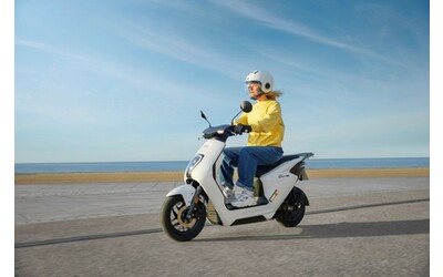 honda accelera su moto e scooter elettrici 30 modelli entro il 2030