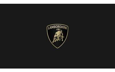 Lamborghini, leggero restyling per il logo