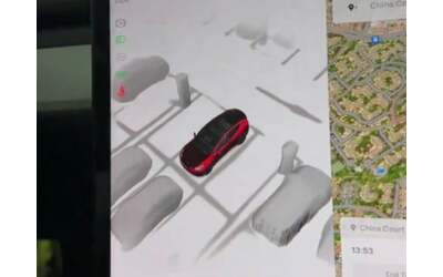 tesla arriva il nuovo sistema per l assistenza al parcheggio in 3d