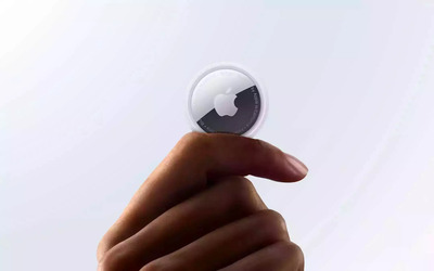 Apple AirTag: l’accessorio IMPERDIBILE se hai un iPhone, oggi lo paghi pochissimo