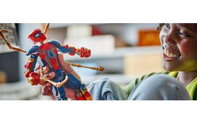 Il nuovo LEGO Iron Spider-Man è disponibile su Amazon: fantastica IDEA REGALO