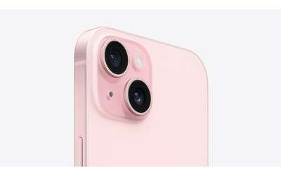 iPhone 15 in Rosa al prezzo più basso di sempre su Amazon: è IMPERDIBILE