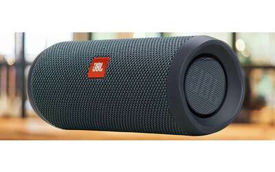 JBL Flip Essential 2 CROLLA di prezzo: speaker PREMIUM a 76€ su Amazon