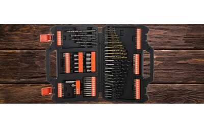 Mega kit Black+Decker 109 in 1 a prezzo SHOCK su Amazon: promo WOW (20€)
