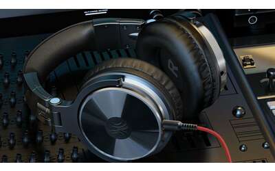 OneOdio Pro 10, cuffie over ear in offerta: audio Hi-Fi a meno di 30€