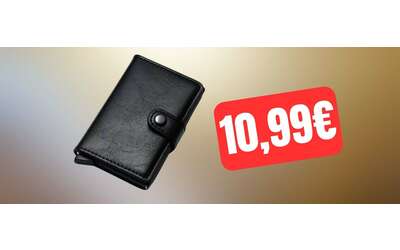 portafoglio in pelle con protezione carte rfid a prezzo stracciato su amazon