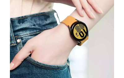 samsung galaxy watch 4 in offerta su amazon si conferma il best buy tra gli smartwatch