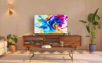 Smart TV QLED in offerta al MINIMO STORICO su Amazon (50 e 55 pollici)