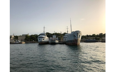 Nei porti italiani oltre 750 relitti abbandonati, le navi da demolire fanno rotta verso la Turchia