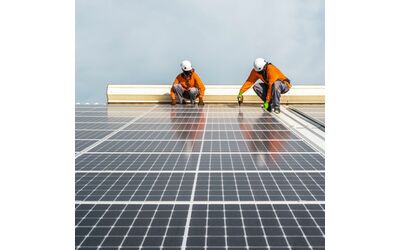 salta la nuova tassa sulle rinnovabili prevista dal decreto energia