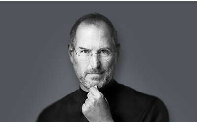 Apple, oltre 180.000 dollari per un biglietto da visita autografato di Steve Jobs