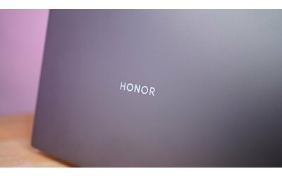 Honor al MWC 2024 anche con un AI PC: MagicBook Pro 16