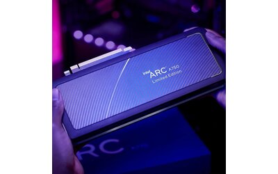 La scheda Arc A750 supera la RTX 4060 nella transcodifica video, secondo Intel