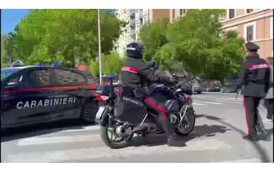 VIDEO | Il pattuglione delle forze dell'ordine tra la stazione Tuscolana e San Giovanni