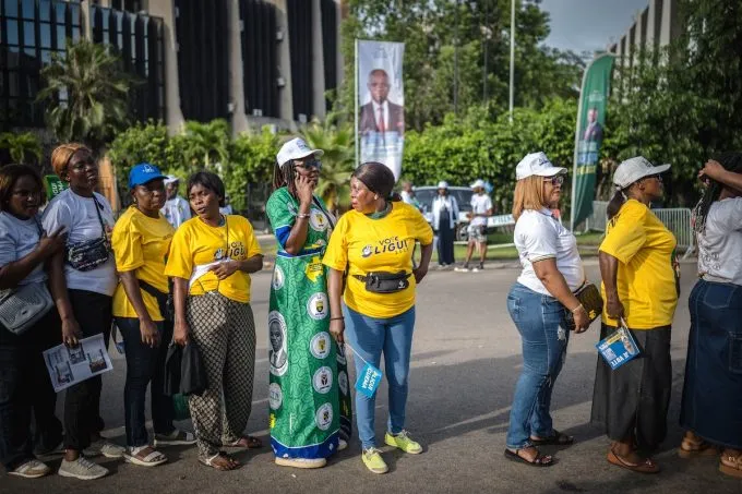 Il Gabon ha ripristinato l’accesso ai social media dopo otto mesi di blocco