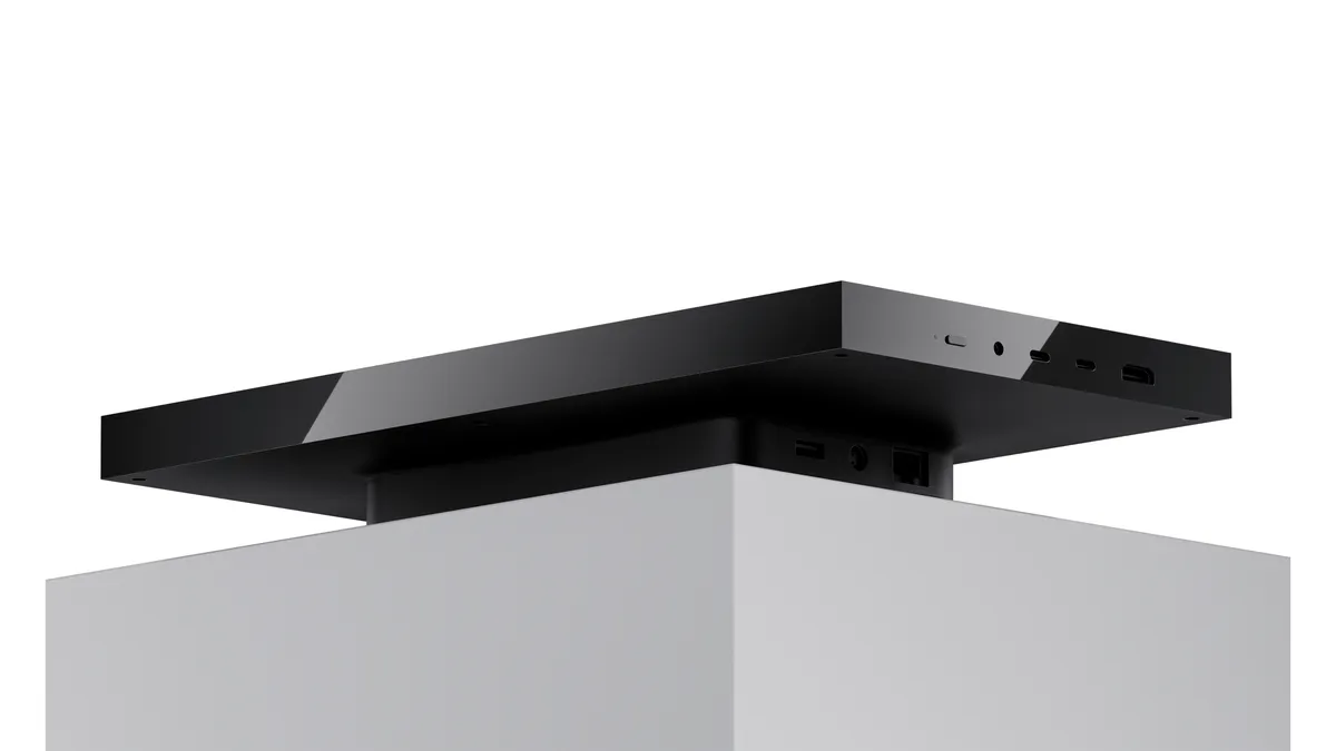 Microsoft created the mini Surface dev box that Qualcomm couldn’t